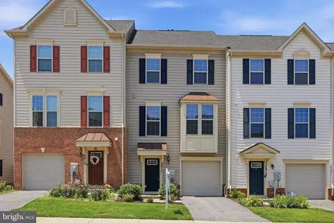 5812 Rochefort St, Ijamsville, MD 21754