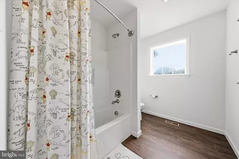 Bath - 1815 Colt Ln, Frederick, MD 21702 photo 1 of 1