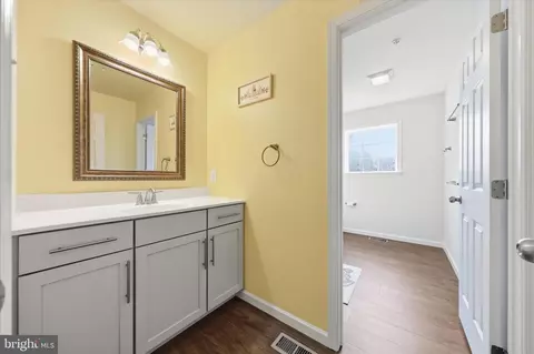 Entry Way - 1815 Colt Ln, Frederick, MD 21702 photo 17 of 22