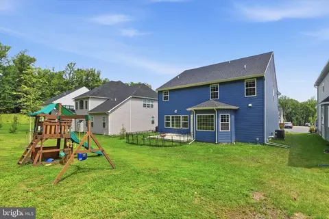 Exterior - 1815 Colt Ln, Frederick, MD 21702 photo 4 of 9