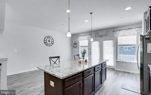 Entry Way - 1328 Ricketts Rd, Frederick, MD 21702 photo 8 of 14