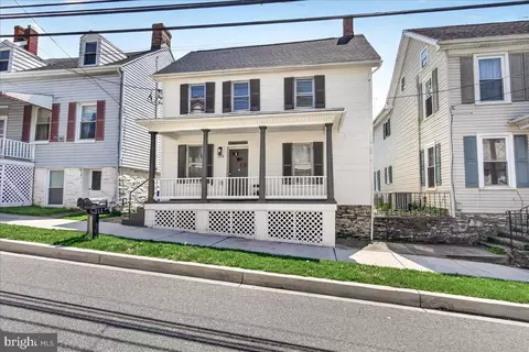 Exterior - 208 Main St, Middletown, MD 21769 photo 19 of 19