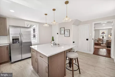 Kitchen - 208 Main St, Middletown, MD 21769 photo 2 of 5