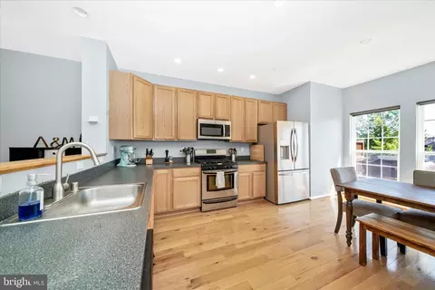 Kitchen - 584 Ellison Ct, Frederick, MD 21703 photo 3 of 7