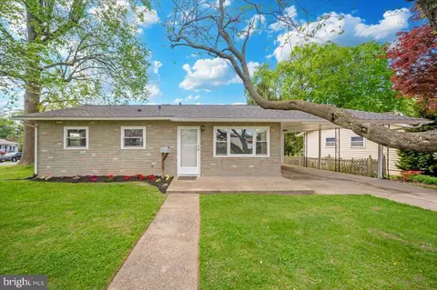 Exterior - 207 Barbara St, Frederick, MD 21701 photo 11 of 13