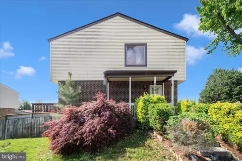 8801 Eureka Ln, Walkersville, MD 21793