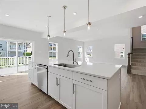 Entry Way - 1205 Katahdin Dr, Frederick, MD 21702 photo 1 of 6