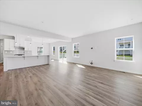 Living - 1205 Katahdin Dr, Frederick, MD 21702 photo 5 of 7