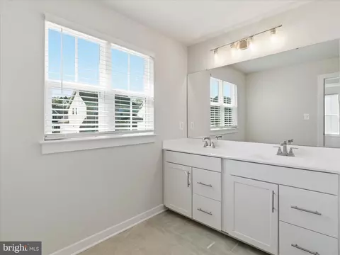 Bath - 1205 Katahdin Dr, Frederick, MD 21702 photo 2 of 2