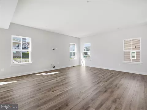 Living - 1205 Katahdin Dr, Frederick, MD 21702 photo 4 of 7