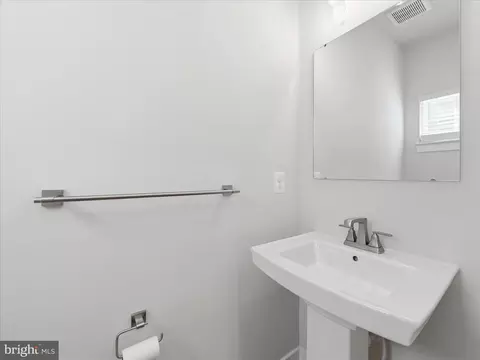 Entry Way - 1205 Katahdin Dr, Frederick, MD 21702 photo 2 of 6