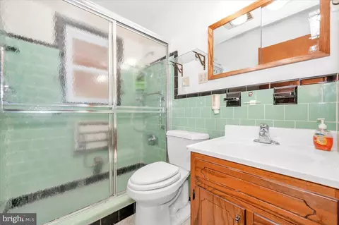 Bath - 1201 Staley Ave, Frederick, MD 21701 photo 1 of 2