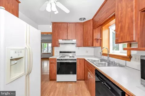 Kitchen - 1201 Staley Ave, Frederick, MD 21701 photo 3 of 6