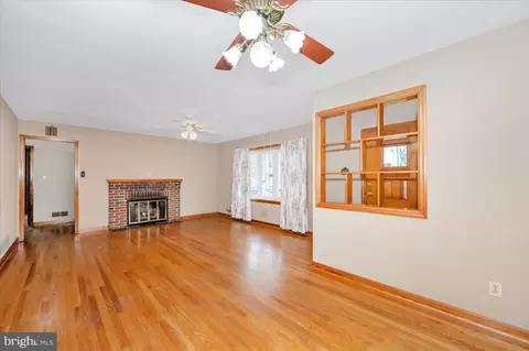 Living - 1201 Staley Ave, Frederick, MD 21701 photo 5 of 6