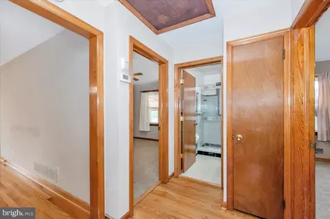 Entry Way - 1201 Staley Ave, Frederick, MD 21701 photo 3 of 4