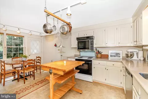 5433 Shookstown Rd, Frederick, MD 21702 photo 13