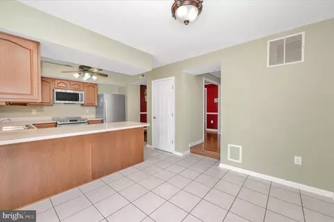 Kitchen - 7958 Parkland Pl, Frederick, MD 21701 photo 2 of 8