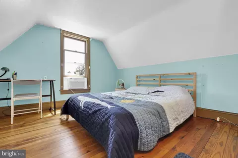 Bedroom - 216 E Main St, Middletown, MD 21769 photo 4 of 7
