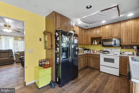 Kitchen - 6403 Ford Rd, Frederick, MD 21702 photo 2 of 2