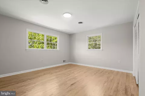 Bedroom - 8208 Glendale Dr, Frederick, MD 21702 photo 4 of 7