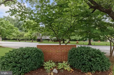 Exterior - 8208 Glendale Dr, Frederick, MD 21702 photo 12 of 17