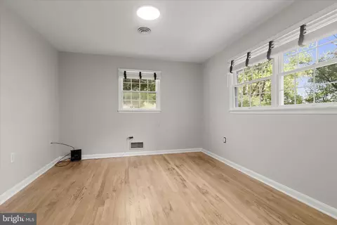 Bedroom - 8208 Glendale Dr, Frederick, MD 21702 photo 6 of 7