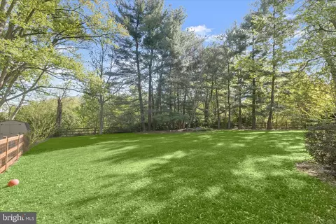 Exterior - 8208 Glendale Dr, Frederick, MD 21702 photo 9 of 17