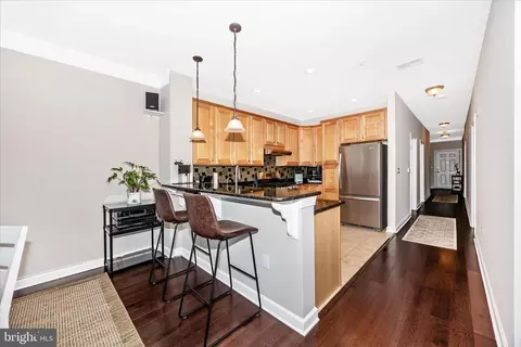 Entry Way - 35 E All Saints St #211, Frederick, MD 21701 photo 7 of 10