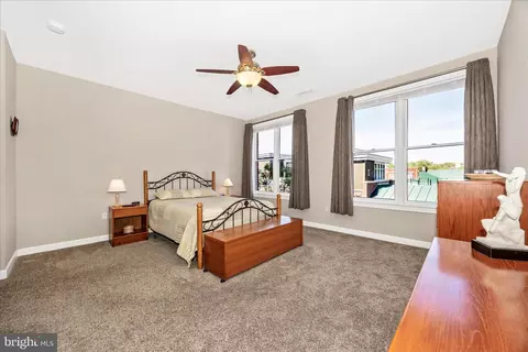 Bedroom - 35 E All Saints St #211, Frederick, MD 21701 photo 3 of 5
