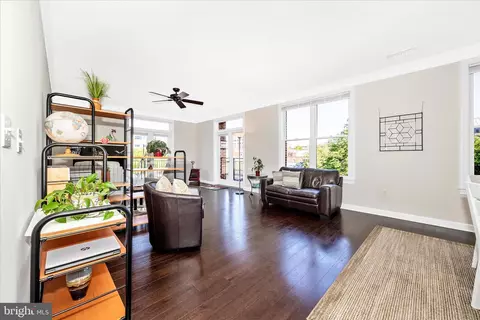 Living - 35 E All Saints St #211, Frederick, MD 21701 photo 1 of 2