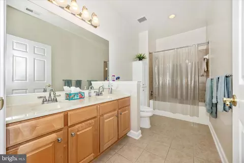 Bath - 35 E All Saints St #211, Frederick, MD 21701 photo 2 of 2