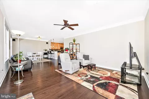 Living - 35 E All Saints St #211, Frederick, MD 21701 photo 2 of 2