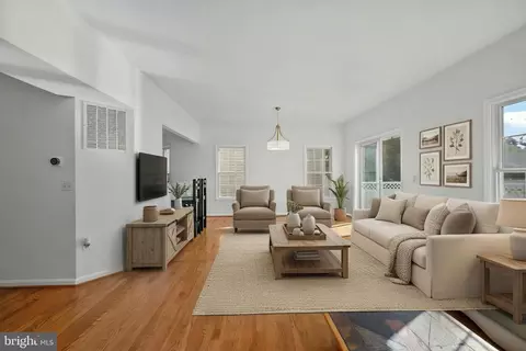 1002 Eastbourne Ct, Frederick, MD 21702 photo 5
