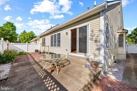 1002 Eastbourne Ct, Frederick, MD 21702 photo 30