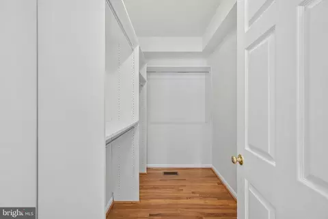 1002 Eastbourne Ct, Frederick, MD 21702 photo 9
