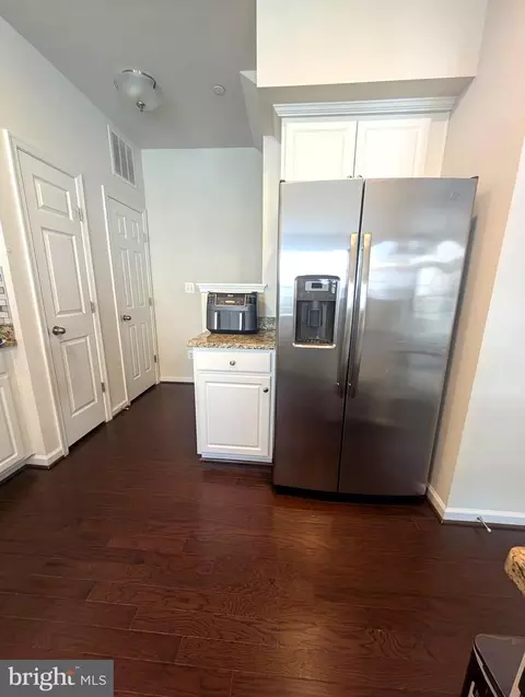 Kitchen - 5904 Krantz Dr, Frederick, MD 21703 photo 5 of 7
