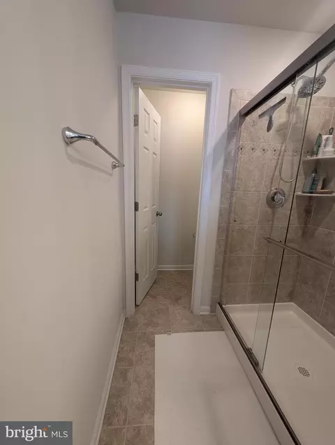 Entry Way - 5904 Krantz Dr, Frederick, MD 21703 photo 6 of 19