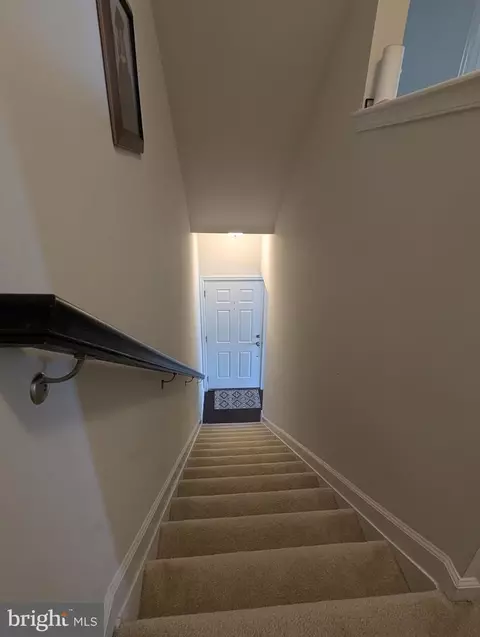Entry Way - 5904 Krantz Dr, Frederick, MD 21703 photo 16 of 19