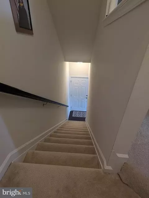 Entry Way - 5904 Krantz Dr, Frederick, MD 21703 photo 17 of 19