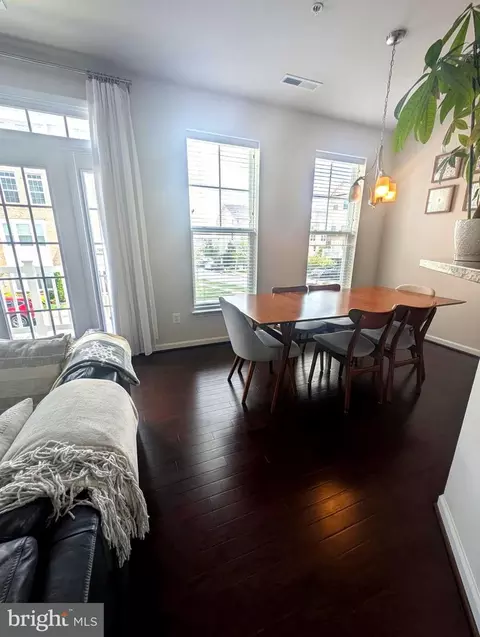 Dining - 5904 Krantz Dr, Frederick, MD 21703 photo 5 of 8
