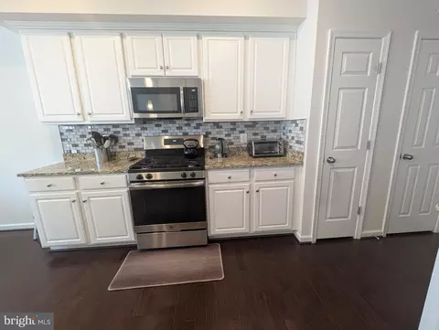 Kitchen - 5904 Krantz Dr, Frederick, MD 21703 photo 6 of 7
