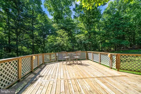 Exterior - 4509 Shaff Ln, Frederick, MD 21703 photo 10 of 17