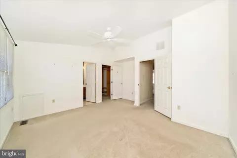 Bedroom - 8286 Waterside Ct, Frederick, MD 21701 photo 2 of 6