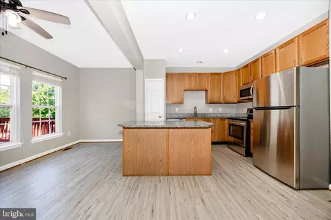 6642 Mcgrath Pl, Frederick, MD 21703 photo 7