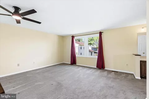 Living - 1323 Butterfly Ln, Frederick, MD 21703 photo 7 of 8