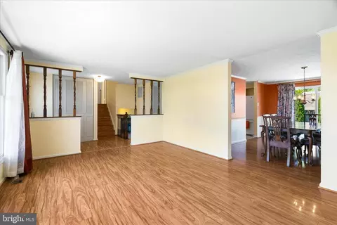 Living - 1323 Butterfly Ln, Frederick, MD 21703 photo 3 of 8