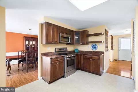 Kitchen - 1323 Butterfly Ln, Frederick, MD 21703 photo 4 of 4