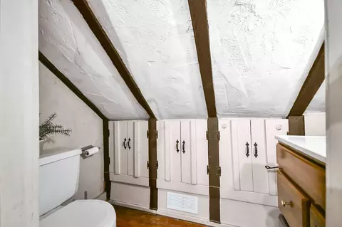Bath - 11346 Lorien Ct, Frederick, MD 21701 photo 6 of 6