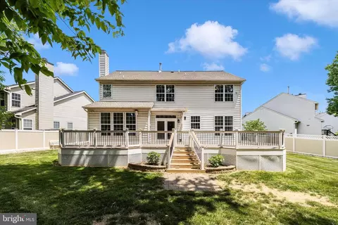 Exterior - 803 Apache Ct, Frederick, MD 21701 photo 2 of 7