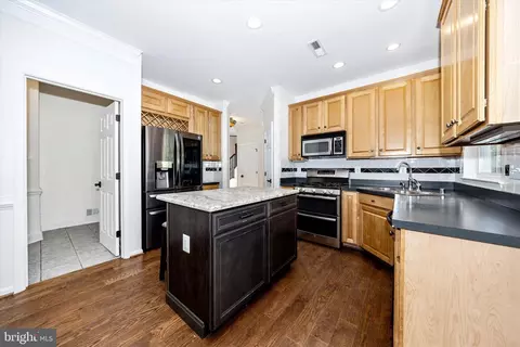 Kitchen - 803 Apache Ct, Frederick, MD 21701 photo 3 of 5